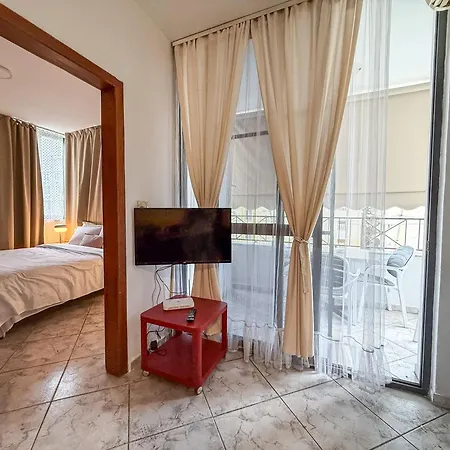 Erik 2 Bed Durrës