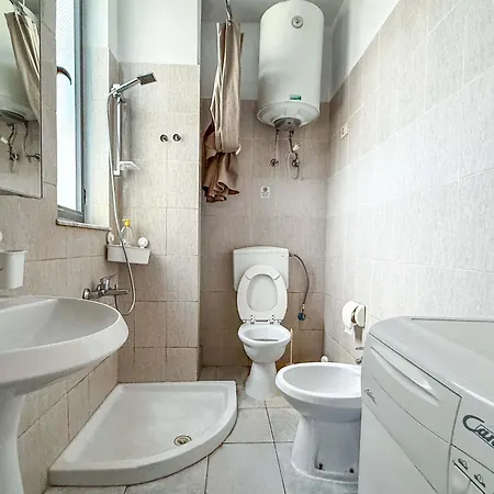 Lägenhet Erik 2 Bed Durrës